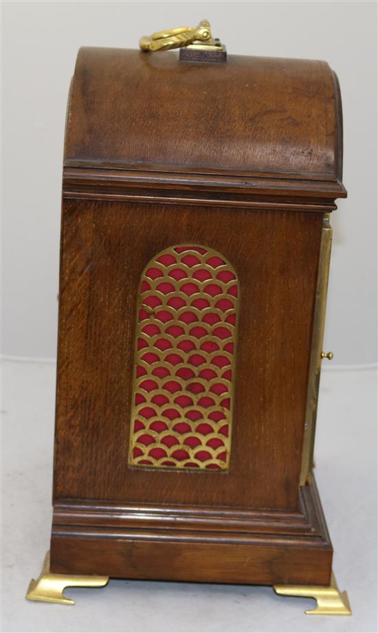 A late Victorian oak chiming bracket clock, 15in.